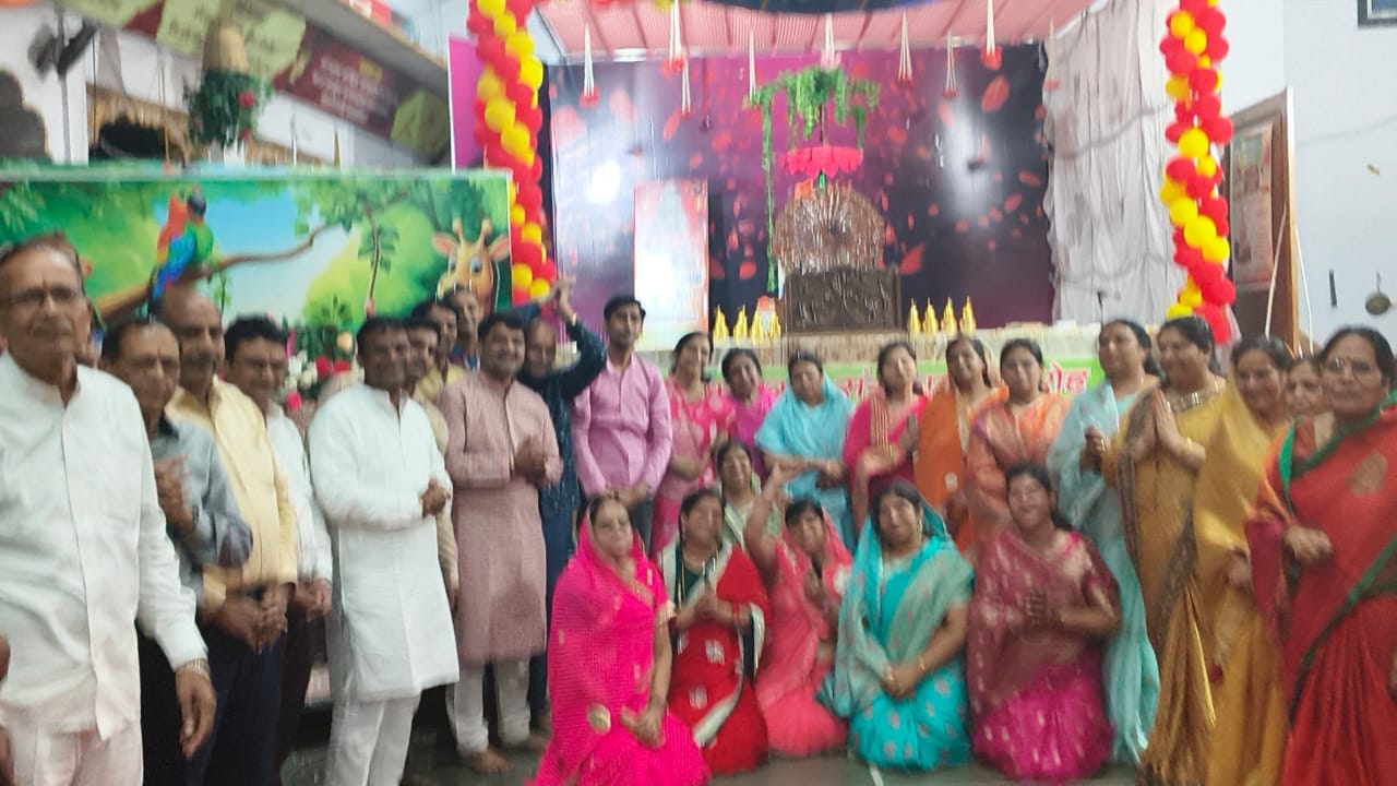 पद्मावती ग्रुप रामगंज मंडी द्वारा पंचकल्याणक के सभी प्रमुख पात्रों का किया गया सम्मान पंचकल्याणक प्रतिष्ठा महोत्सव 8 नवंबर से होगा प्रारंभ रामगंजमंडी