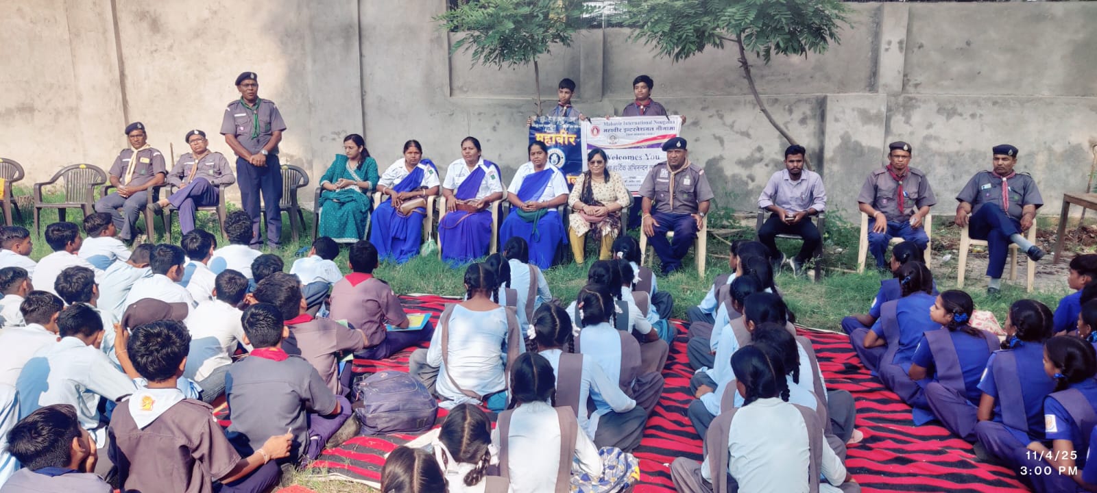 *स्काउट गाइड प्रशिक्षण में महावीर इंटरनेशनल शाखा नौगामा द्वारा जीवन रक्षक किट का वितरण*🙏🏻 नोगामा सुरेश चंद्र गांधी नौगामा जिला बांसवाड़ा राजस्थान की रिपोर्ट🙏🏻