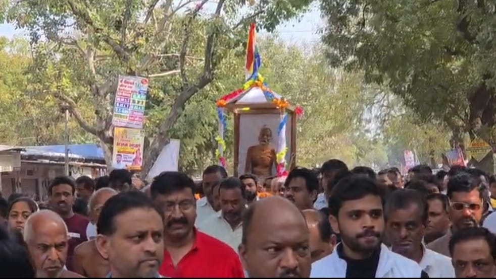 त्रिमूर्ति मंदिर में सल्लेखना पूर्वक हुई विश्वसिद्ध सागर जी महाराज की समाधि डोल यात्रा के साथ देह पंचतत्व में विलीन 