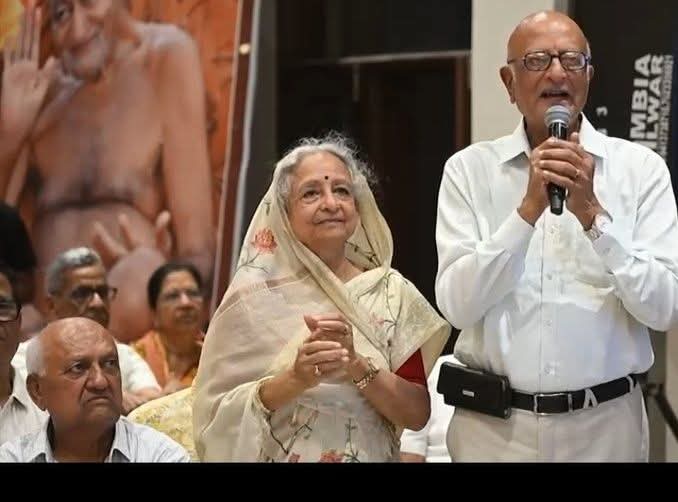 डॉक्टर कल्याण गंगवाल ने समय शिखर तीर्थ की वंदना करते हुए तीन संकल्प लेते हुए एक मुख्य संकल्प लिया कि अंतिम सांस प्रमाण सागर महाराज के चरणों में ही लूंगा