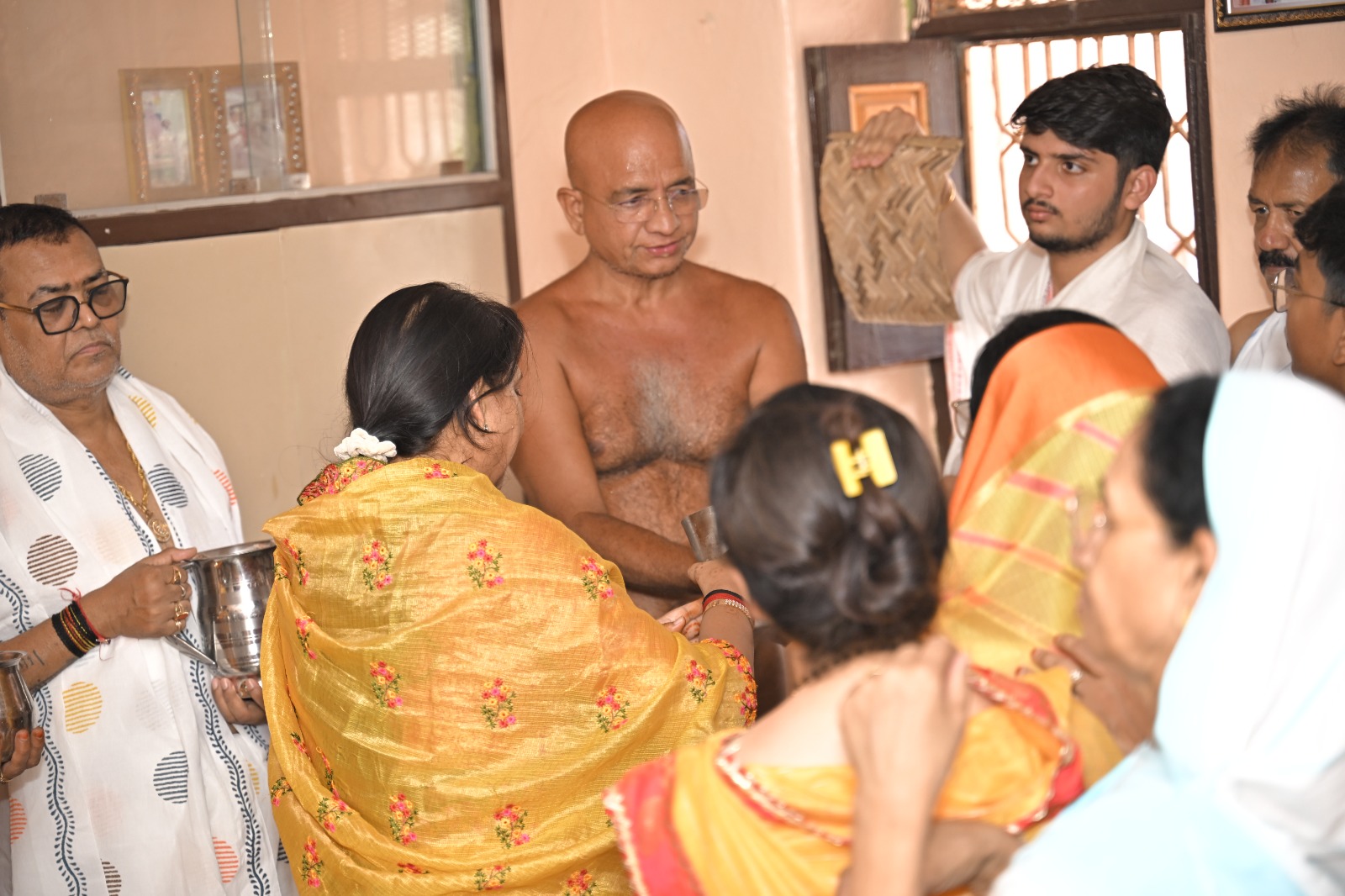 हम क्या हैं, यह हमसे बेहतर कोई नहीं जान सकता अंतर्मना आचार्य श्री प्रसन्न सागरजी महाराज .