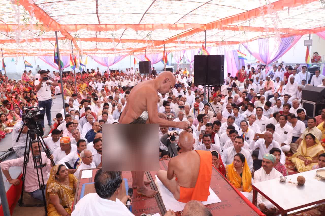 दीक्षा से मंच, लंच,ड्रेस और एड्रेस बदल जाता हैं आचार्य श्री वर्धमान सागर जी