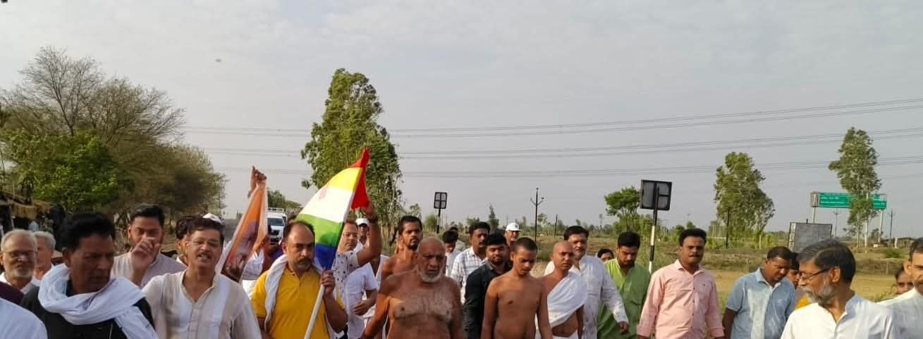 मुनि पुंगव श्रीसुधासागरजी महाराज की अगवानी में भक्तों की भक्ति का उमड़ा सैलाब संत सुधा सागर मार्ग का हुआ लोकार्पण