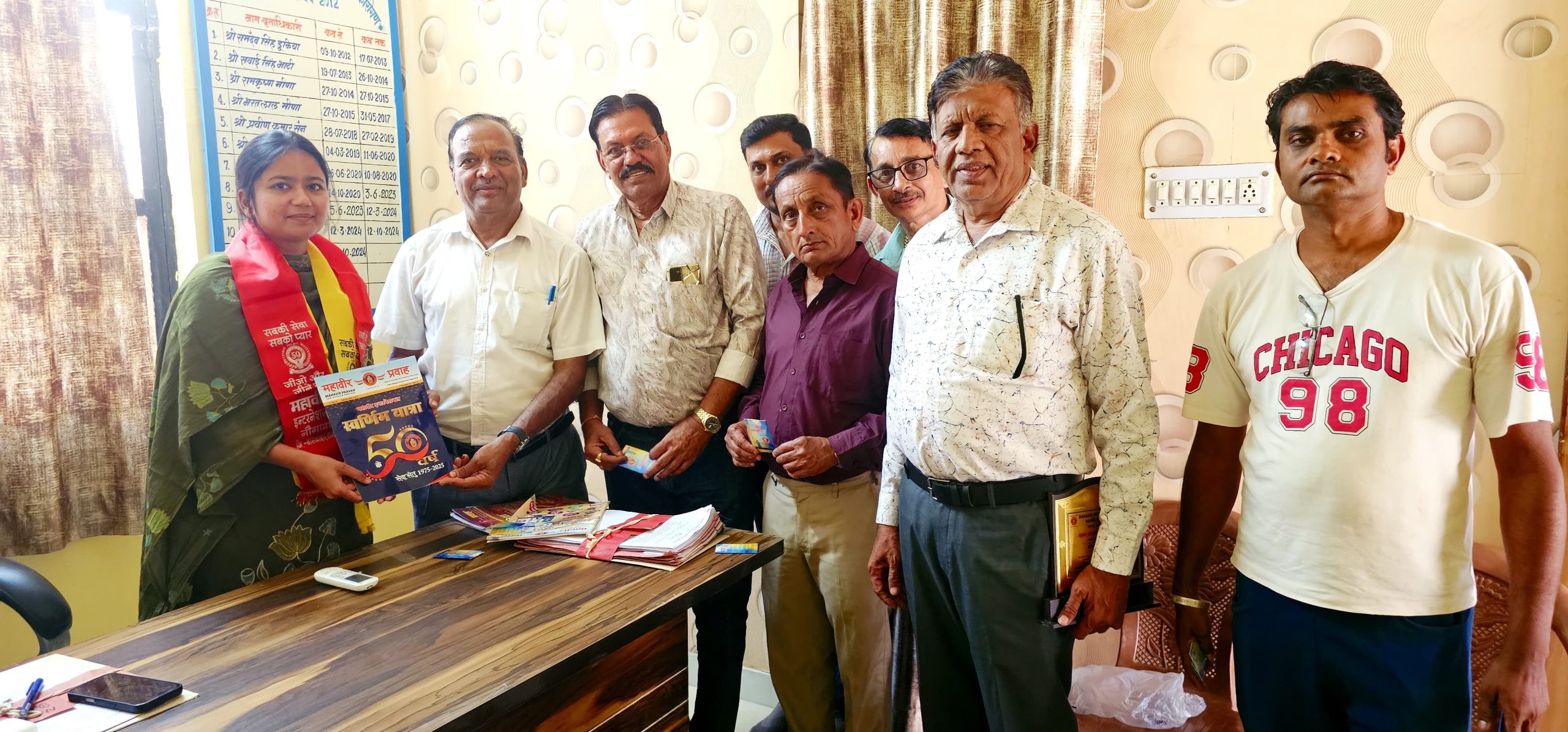 महावीर इंटरनेशनल शाखा नौगामा व बागीदौरा द्वारा किया गया डिवाएसपी सुहानी जैन का स्वागत अभिनंदन* सुरेश चंद्र गांधी नौगामा जिला बांसवाड़ा राजस्थान की रिपोर्ट ——– *सब की सेवा सबको प्यार* *टू- व्हीलर चालक हेलमेट का उपयोग अवश्य करे*- सुहासी जैन dysp