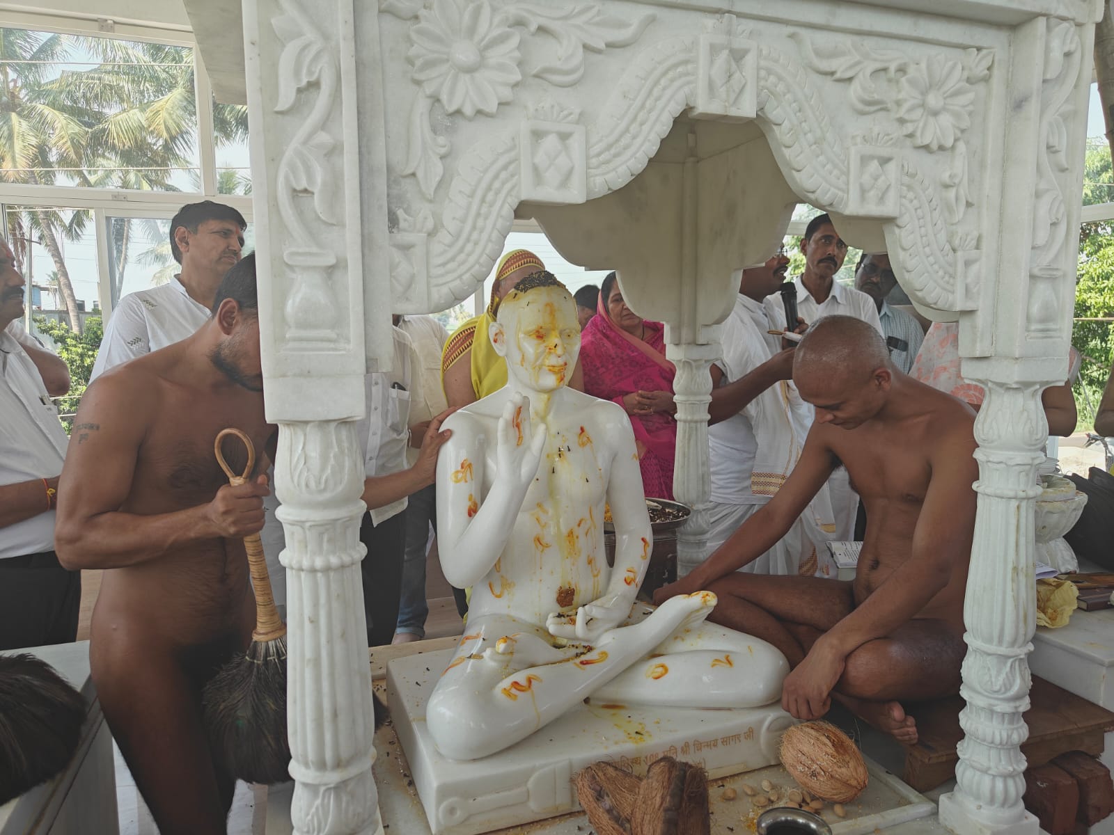 श्री चिन्मय सागर जी महाराज जंगल वाले बाबा जी का समाधि मंदिर,गुरु मंदिर की भव्य प्रतिष्ठा संपन्न