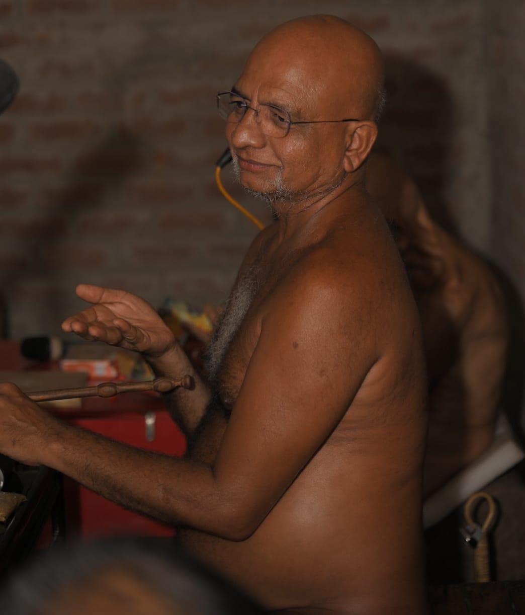 कभी अपने पद, पैसे, समय और किस्मत पर घमंड मत करना, क्योंकि सुबह उनकी भी होती है..जिनके दिन कभी खराब रहे हों..!सब दिन होत न एक समान। अंतर्मना आचार्य श्री प्रसन्न सागरजी महाराज