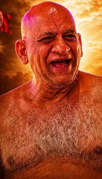 भगवान नहीं… पहले साधु बनने की कामना करो’ : मुनि पुंगव सुधासागर महाराज का भावपूर्ण संदेश, राधौगढ़ में मंगल प्रवेश पर उमड़ा श्रद्धा का सैलाब”