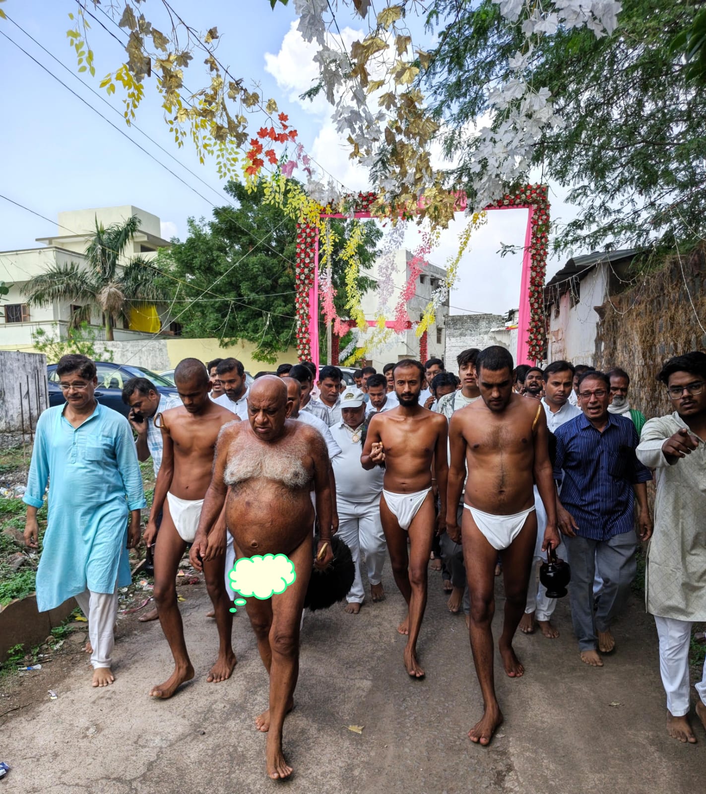 जहां संतों के चरण पड़ते हैं, वहां कल्याण का मार्ग प्रशस्त होता है” : मुनिश्री सुधासागर महाराज