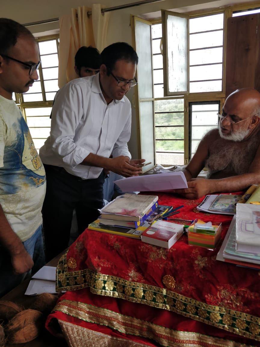 बीनागंज पर टिकीं हजारों श्रद्धालुओं की निगाहें: आखिर गुरुदेव सुधासागर महाराज का वर्षायोग कहां होगा?