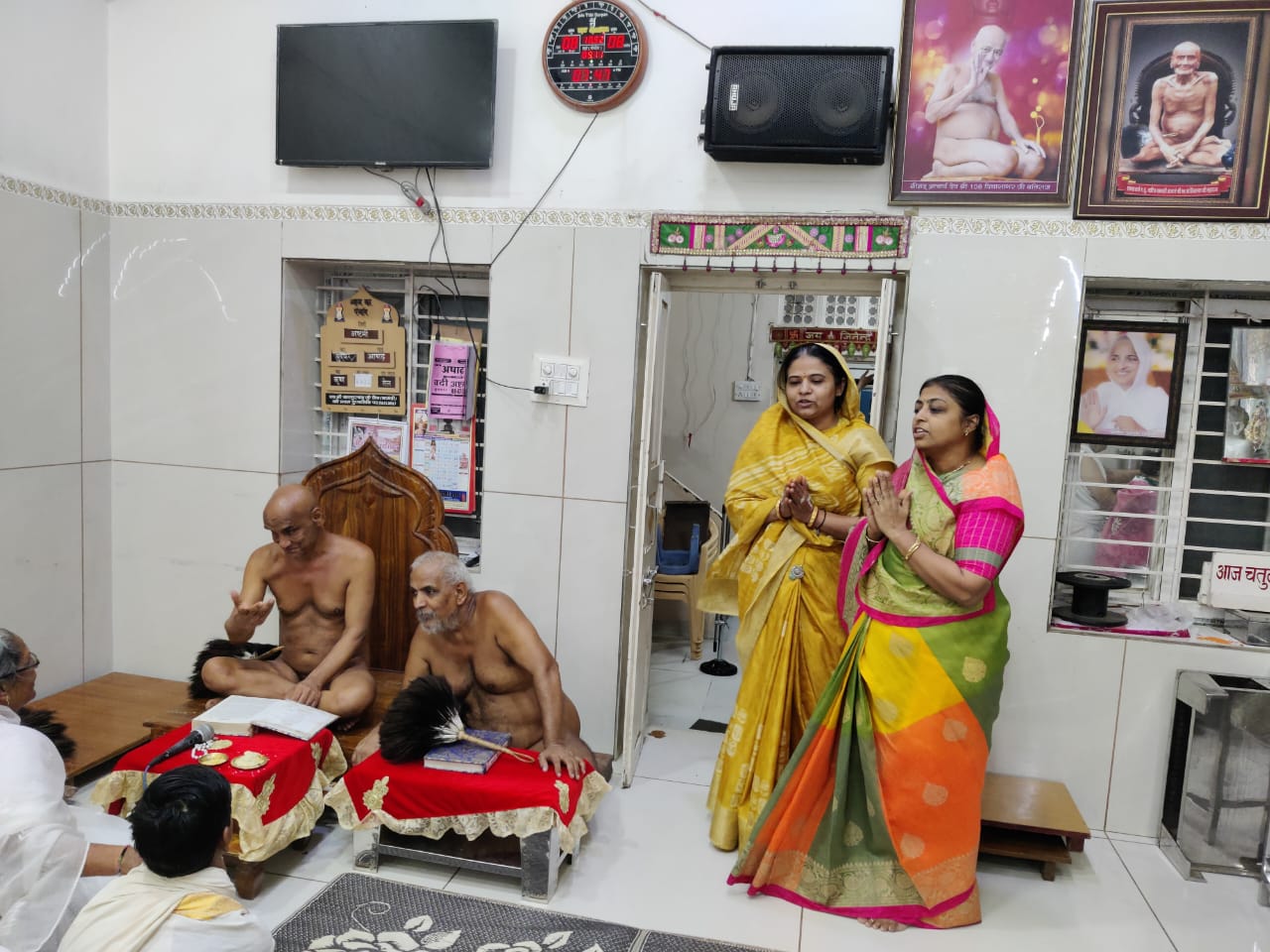 धामनोद में गूंजा धर्म का मंगल स्वर: आचार्य श्री सिद्धांत सागरजी महाराज का भव्य मंगल प्रवेश, विधायक निधि से संत निवास हेतु ₹2.50 लाख की घोषणा