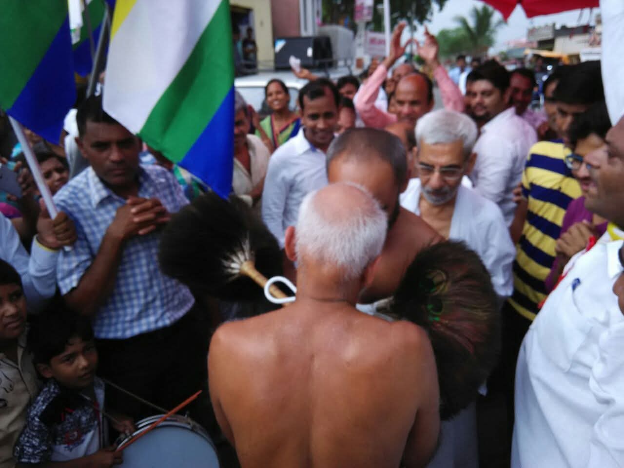 2016 की स्वर्णिम स्मृति: जब दो गुरु परंपराओं के मुनि संघों ने दिया वात्सल्य, विनय और एकता का अनुपम संदेश