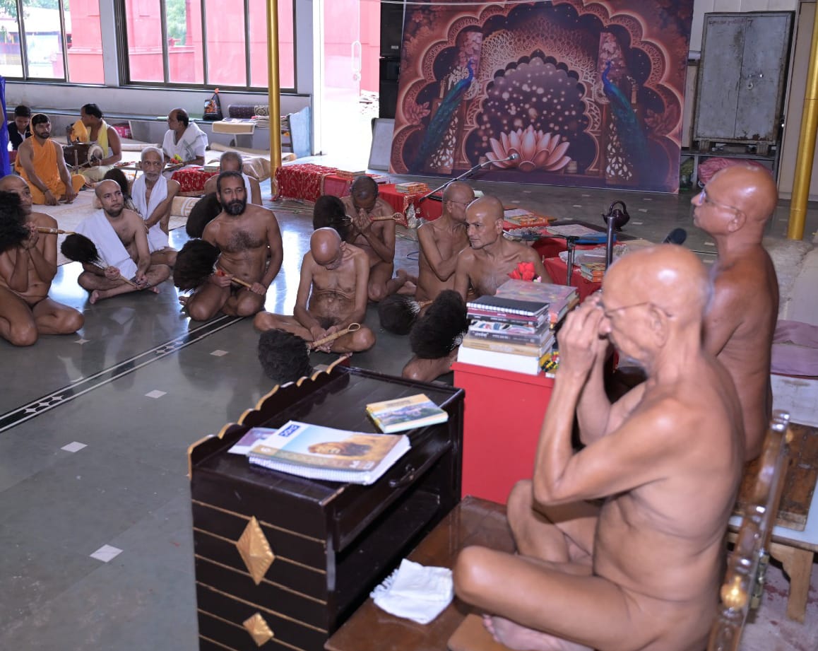 धर्म नहीं, आत्मा की भाषा है संगीत; ईश्वर तक पहुँचने का सशक्त माध्यम बन सकता है: अंतर्मना आचार्य प्रसन्न सागर महाराज