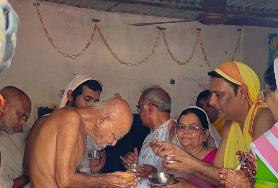 हमें अपने देश को ‘इंडिया’ नहीं, ‘भारत’ बनाना है : आचार्यश्री विद्यासागर जी महाराज स्मृति वर्ष 2018 : खजुराहो में गूंजा राष्ट्र और संस्कृति के प्रति जागरण का संदेश