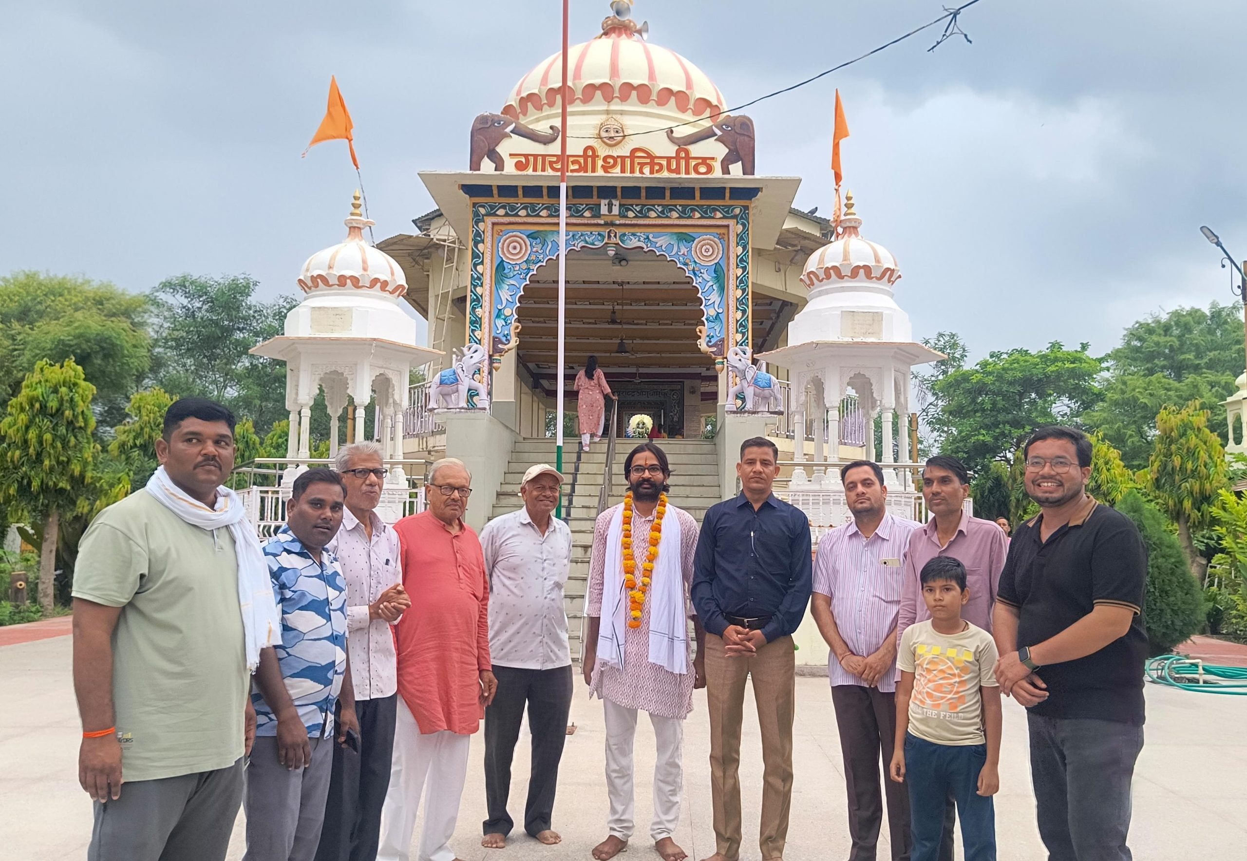 हैदराबाद विश्वविद्यालय में लोक गायक मोहित राही का चयन, संगीत विभाग में करेंगे पीएचडी — रीछड़िया गांव सहित पूरे क्षेत्र में खुशी की लहर