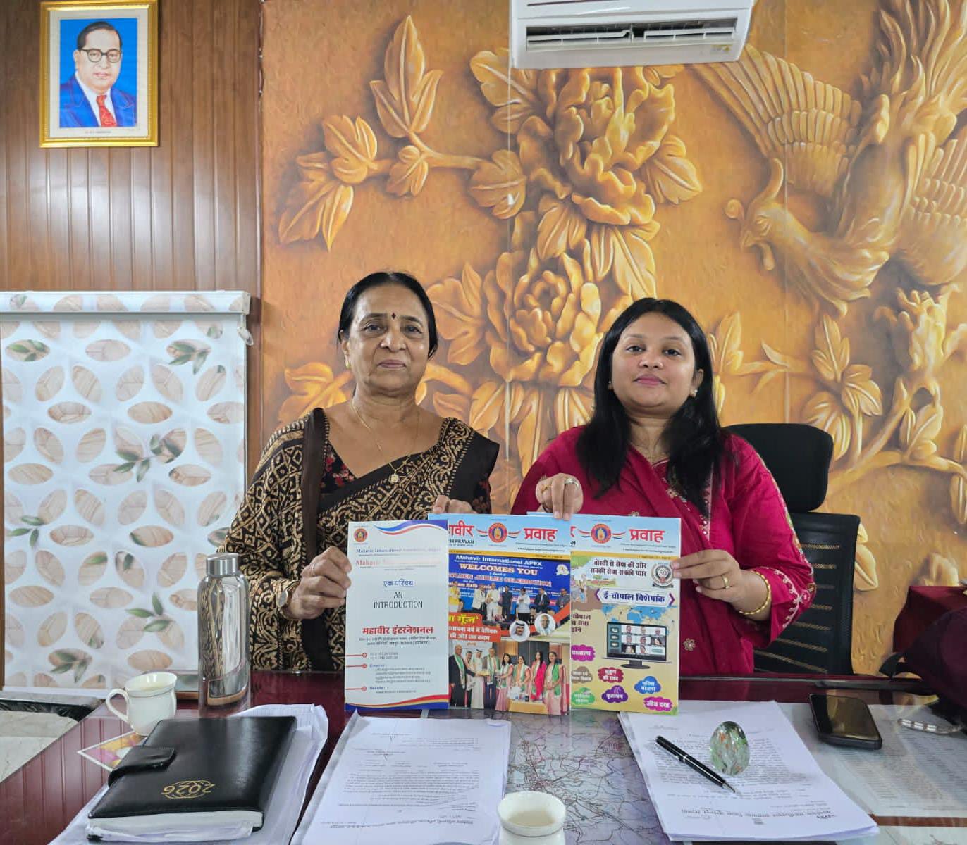 महावीर इंटरनेशनल वामा वीरा केंद्र सागवाड़ा की चेयरपर्सन वीरा तिलकनंदिनी शाह ने सागवाड़ा के उपखण्ड अधिकारी एवं तहसीलदार से शिष्टाचार भेंट की।** सुरेश चंद्र गांधी नौगामा जिला बांसवाड़ा राजस्थान की रिपोर्ट 10 अगस्त 2026
