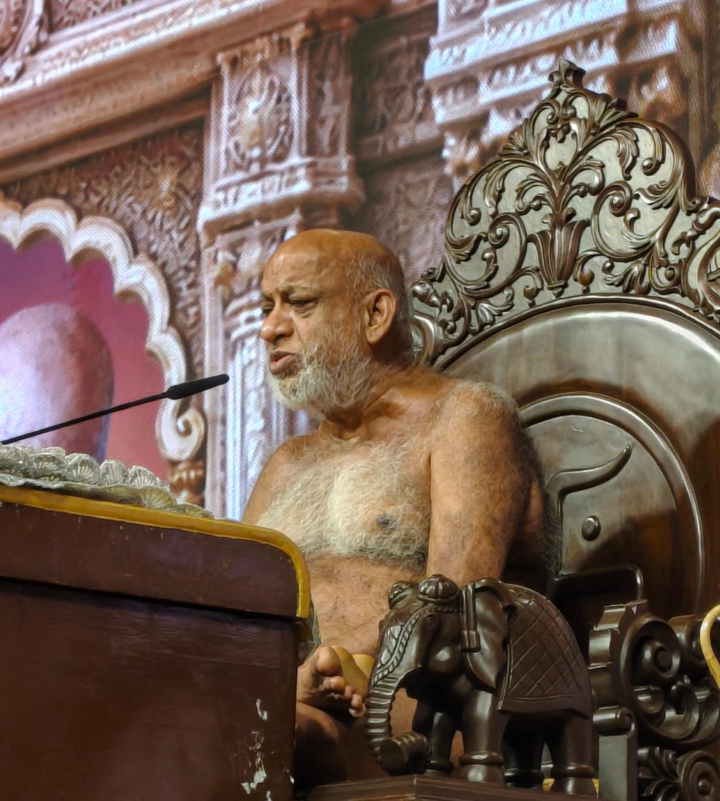 गरीबों के आंसू पोंछें, रोगियों का कष्ट दूर करें—यही हो जिन शासन एकता संघ का संकल्प : सुधासागर महाराज