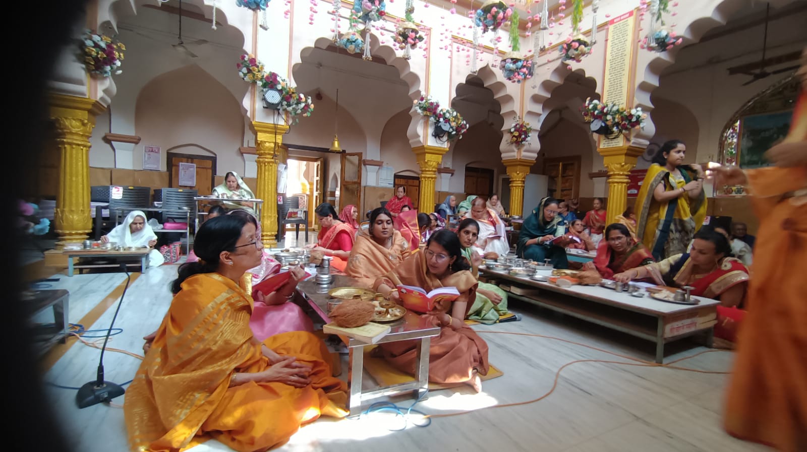 सूरज की तपन शरीर को झुलसाती है, गुरु का तप जीवन को निखारता है — आर्यिका सुप्रज्ञमति माताजी